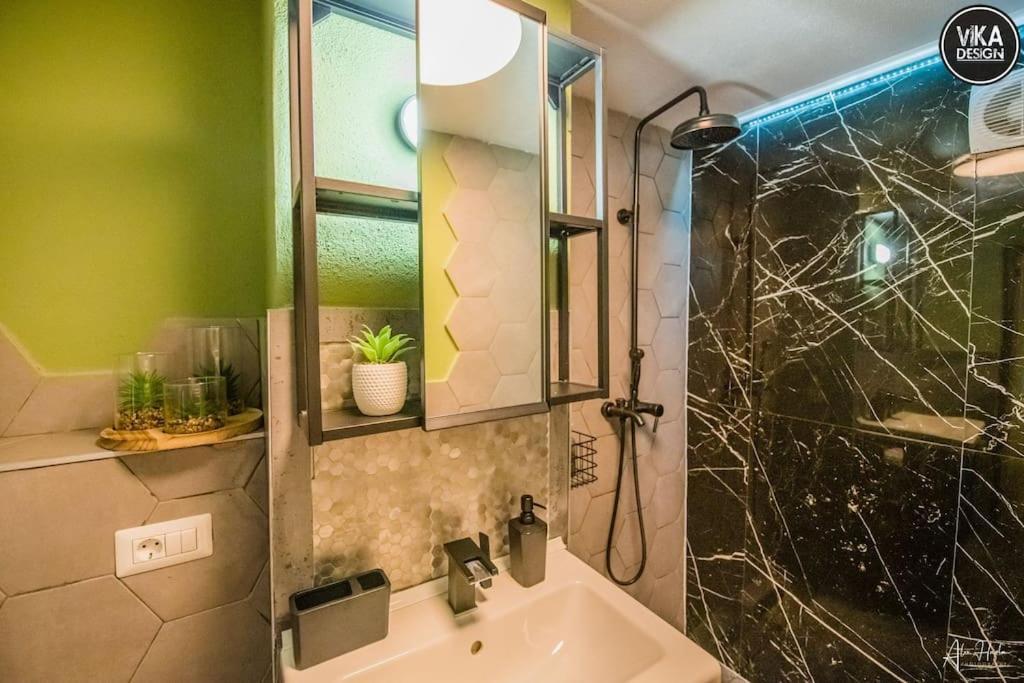 Park Apartment 23 Alba Iulia Ngoại thất bức ảnh